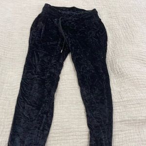 Lululemon joggers